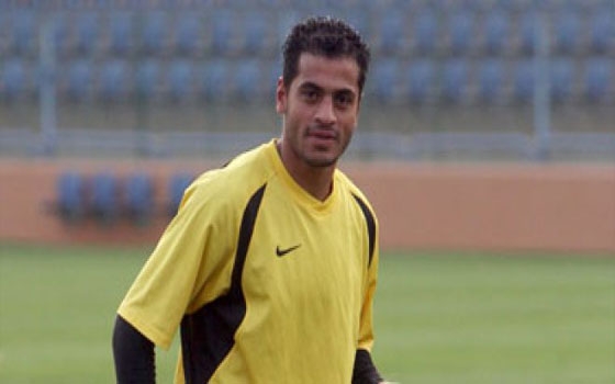   مصر اليوم - عبدالعزيز توفيق ينتقل إلى طلائع الجيش