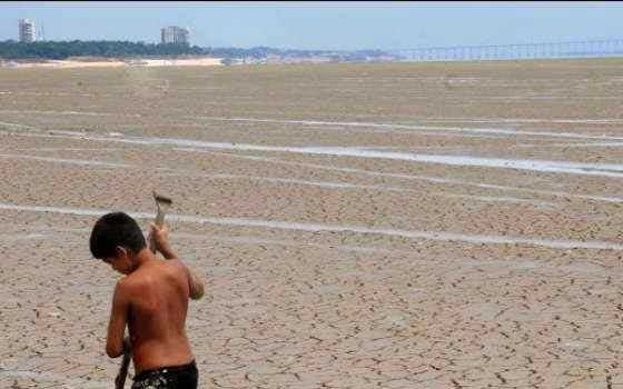   مصر اليوم - 890 ألف شخص يعانون من الجفاف في الصين