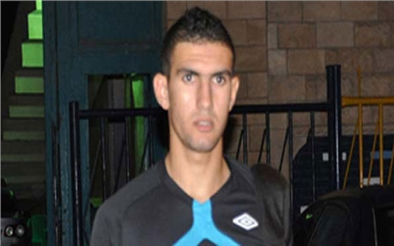   مصر اليوم - إدارة الدراويش تغري الحارس محمد عواد بـ 7 ملايين جنيه