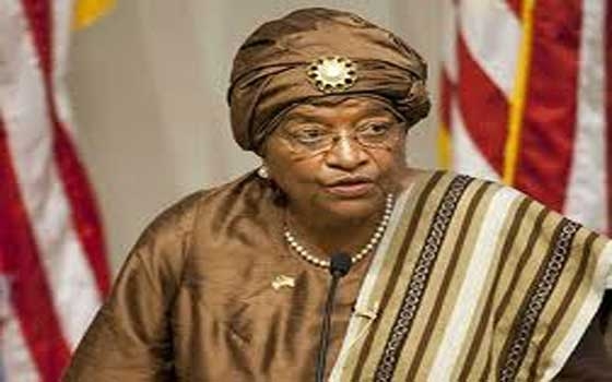   مصر اليوم - الرئيسة الليبيرية تبدي قلقًا إزاء عودة أنتشار وباء إيبولا