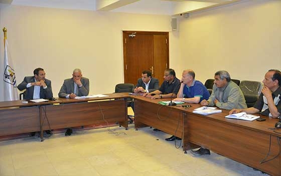   مصر اليوم - سكرتير محافظة بني سويف يترأس اجتماعًا للجنة مكافحة ناقلات الأمراض