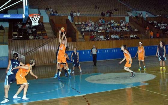   مصر اليوم - فريق الوحدة الدمشقي يحقّق لقب بطولة دوري كرة السلة للسيّدات