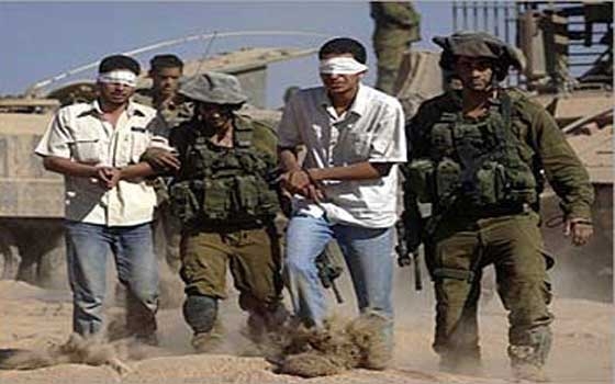   مصر اليوم - القوات الإسرائيلية تعتقل 19 فلسطينيًا من الضفة الغربية