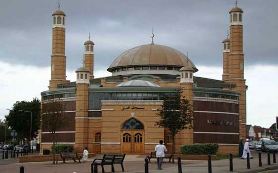   مصر اليوم - بريطانيا توافق على رفع الأذان من المسجد المركزي في غلاسكو