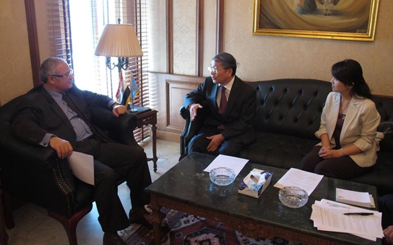   مصر اليوم - زعزوع يبحث سبل دعم وتنشيط السِّياحة مع السَّفير الصيني