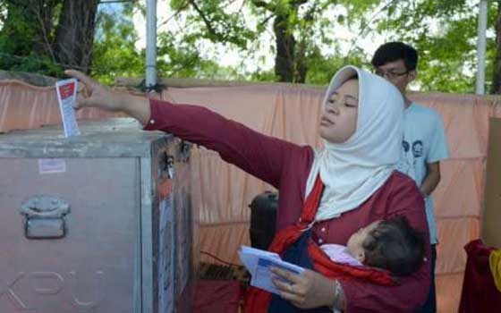   مصر اليوم - بدء الانتخابات الرئاسية في إندونيسيا