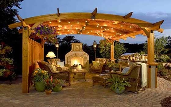   مصر اليوم - برجولة الحديقة جلسة هادئة وغرفة معيشة خارجيَّة