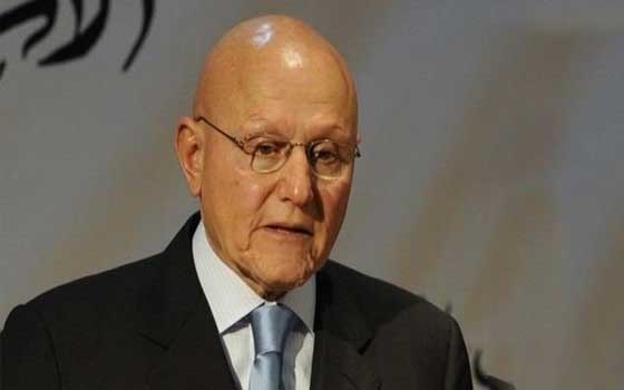   مصر اليوم - رئيس الوزراء اللبناني يتصل بأهالي ضحايا الطائرة الجزائرية