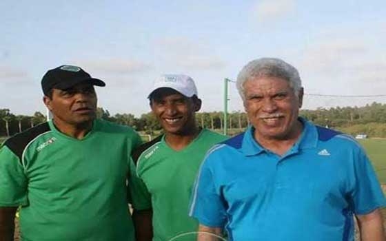   مصر اليوم - حسن شحاتة يحتفظ بالإيفواري واتارا في صفوف الدفاع الجديدي