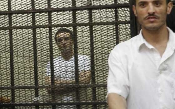   مصر اليوم - تأجيل محاكمة دومة في أحداث مجلس الوزراء إلى 4 أغسطس