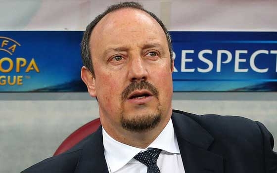   مصر اليوم - بنيتز مدرب نابولي يرفض اعتبار ناديه مرشحاً للفوز بالدوري الإيطالي