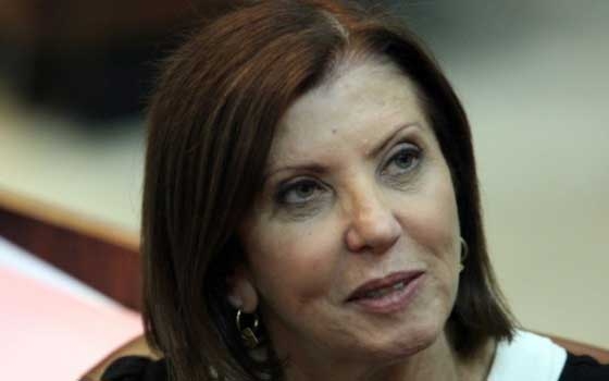   مصر اليوم - رئيسة حزب ميرتس الإسرائيلي تتهم نتنياهو بالرضوخ لضغوط ليبرمان