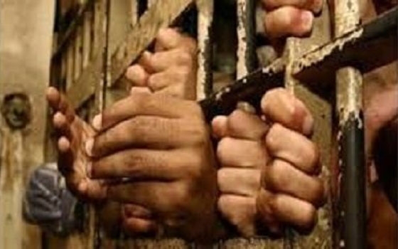   مصر اليوم - كشف حقيقة تعرض فتاتين إندونيسيتين للسرقة بالإكراه في مدينة نصر