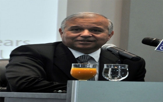   مصر اليوم - محافظ الأقصر يهنئ المصريين بعيد الفطر