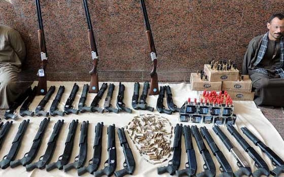   مصر اليوم - ضبط ٤ آلاف و٢٤١ قطعة سلاح وألفين و٤٨٣ قضية مخدرات في ١٠ أيام