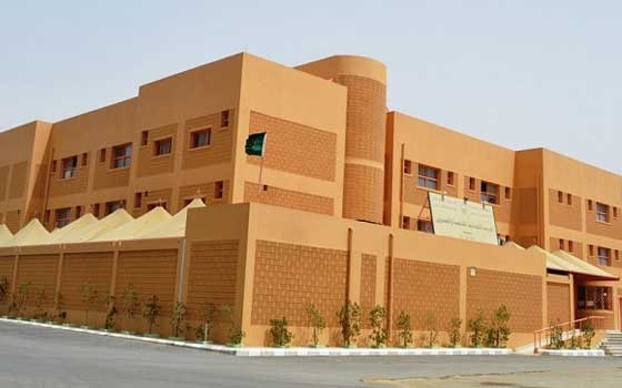   مصر اليوم - صيانة المباني المدرسية استعدادًا للعام الدراسي في تعليم الطائف