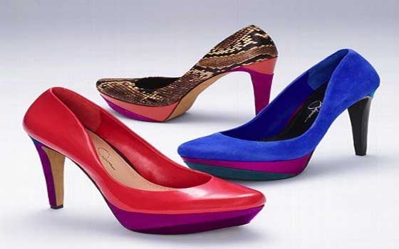   مصر اليوم - تشكيلة رائعة من الأحذية الرَّاقية بألوان الصيف المميَّزة