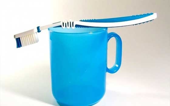   مصر اليوم - طبيبة تنصح بغسل الأسنان مرتين يوميًا