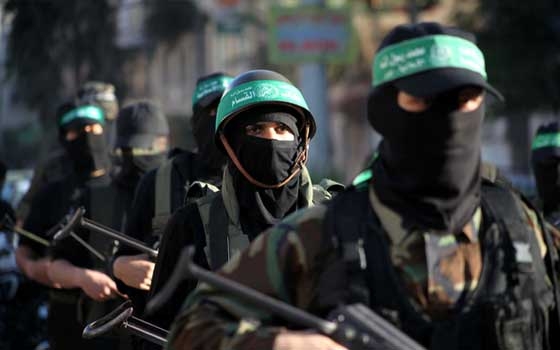   مصر اليوم - كتائب القسام تقصف مستوطنات وبلدات اسرائيلية بعشرات الصواريخ