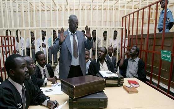   مصر اليوم - محكمة سودانية تقرر الإفراج عن متظاهرين في أحداث سبتمبر الماضي