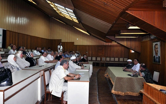   مصر اليوم - البرازي لـ حي الوعر المحافظة على أعتاب حل كامل لمشكلة الحي