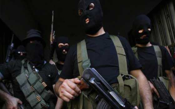   مصر اليوم - مقتل أحد رموز القبائل البدوية برصاص مسلحين في العريش