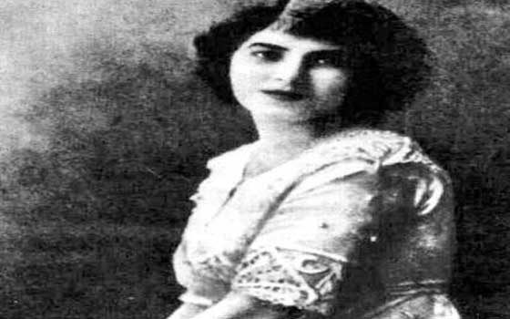   مصر اليوم - 75 عامًا على رحيل ملهمة العشق والإبداع مي زيادة