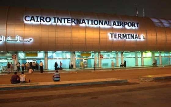   مصر اليوم - مطار القاهرة يرحل بحارًا سوريًا مرحلًا من تركيا إلى خارج البلاد