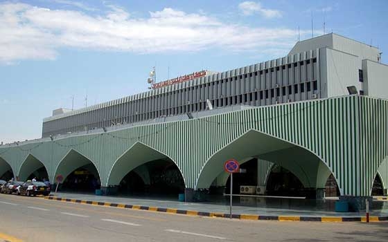   مصر اليوم - اشتباكات بين كتائب إسلاميّة وثوار الزنتان للسيطرة على مطار طرابلس الدوليّ