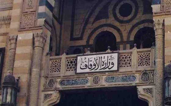   مصر اليوم - هيئة الأوقاف تبحث حل مشكلة الباعة الجائلين وتوفير فرص عمل للشباب