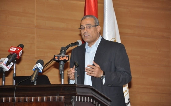   مصر اليوم - وزير الشَّباب والرِّياضة يشهد استعراض الخطة الاستثماريَّة للعام 2014