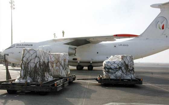   مصر اليوم - وصول 3 طائرات إماراتية تحمل أدوية إلى غزة