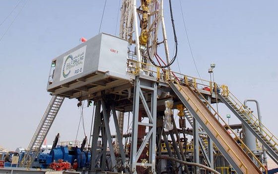   مصر اليوم - الخليج للحفر تجدد 4 عقود حفارات بقيمة 1.6 مليار ريال مع قطر للبترول