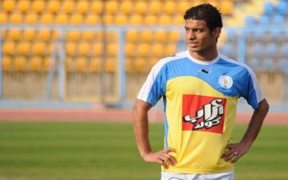   مصر اليوم - الأهلى يقرر العفو عن أحمد خيري ويمنحه فرصة المشاركة قي كأس مصر