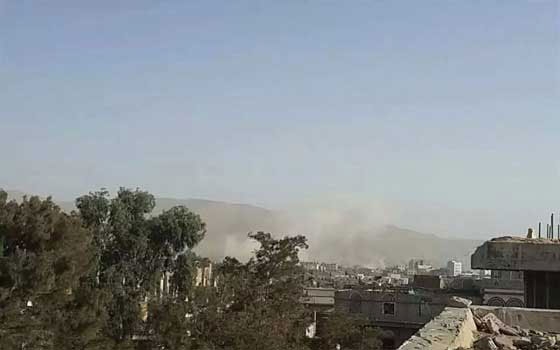   مصر اليوم - الحوثيون يدمّرون مقرًّا لـالإخوان المسلمين وجامعة الإيمان في عمران اليمنيّة