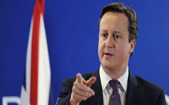   مصر اليوم - ميركل وكاميرون وهولاند يهددون بمزيد من العقوبات ضد روسيا