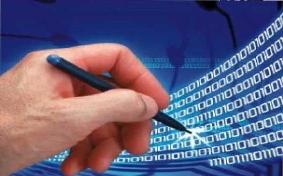   مصر اليوم - حافظات نقود تجيب على صاحبها لمعرفه المبلغ المحتفظ به