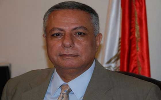   مصر اليوم - أبو النصر يواصل إجراء المقابلات مع المتقدمين لشغل الوظائف القيادية