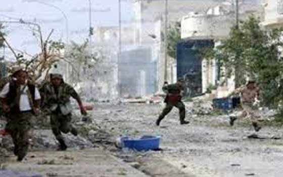   مصر اليوم - مقتل 9 أشخاص وإصابة أكثر من 55 آخرين في اشتباكات محيط مستشفى الجلاء في بنغازي