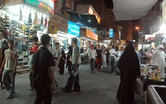   مصر اليوم - الأسواق المحلية في البحرين تسجل حركة شرائية منقطعة النظير تحضيراً لعيد الفطر