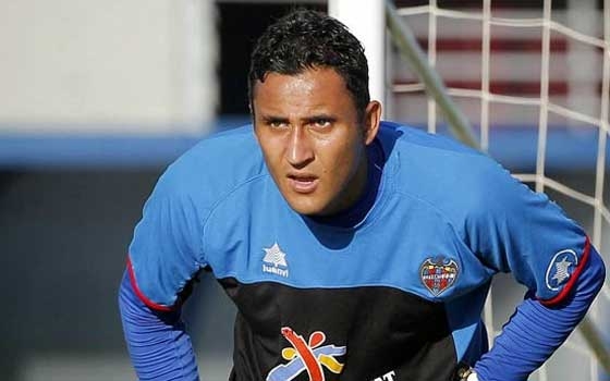   مصر اليوم - الحارس نافاس: لم أوقع عقد انتقالي لريال مدريد بعد