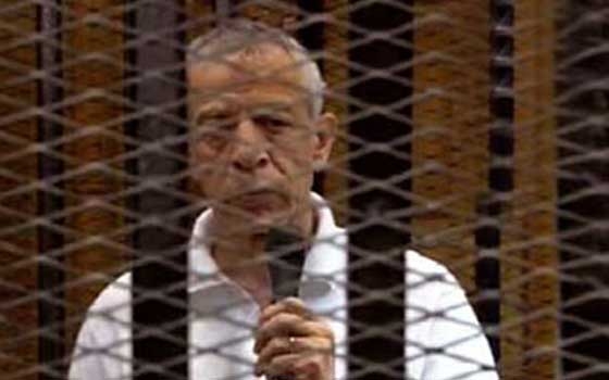   مصر اليوم - دفاع الشاعر يبرز عوار قرار إحالة المتّهم في محاكمة القرن