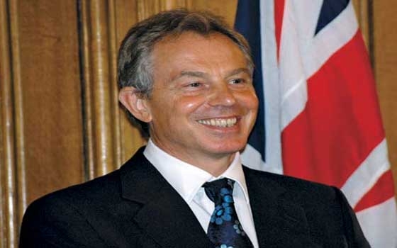   مصر اليوم - وزير الخارجية يتلقى اتصالًا هاتفيًا من توني بلير للمرة الثانية خلال ٢٤ ساعة