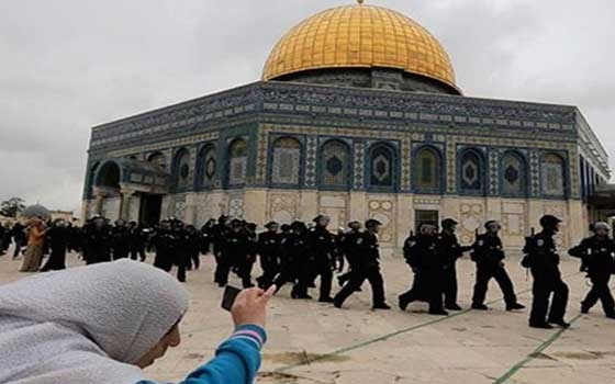  مصر اليوم - إسرائيل تواصل فرض الحصار العسكري على المسجد الأقصى