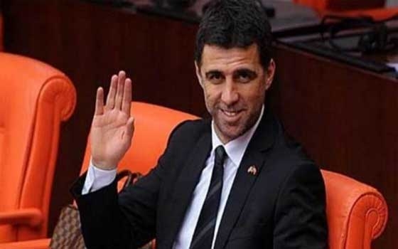   مصر اليوم - برلماني تركي يتقدم باستجواب حول تزويد بلاده الوقود للطائرات الإسرائيلية التي تضرب غزة