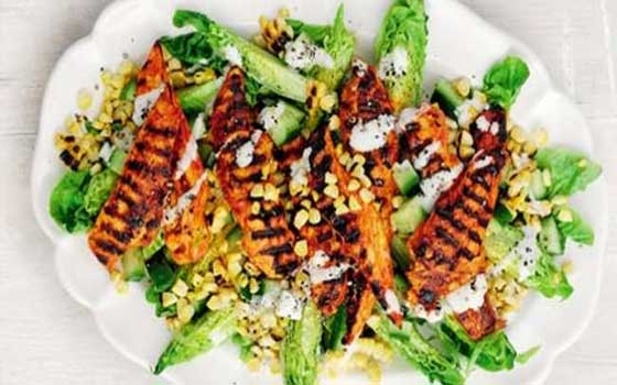   مصر اليوم - دجاج مع الذرة والخس