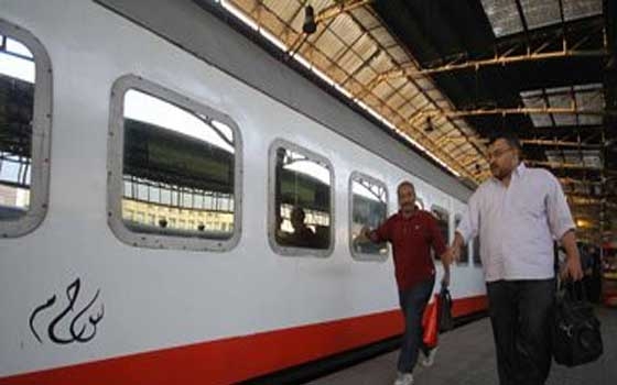 مصر اليوم - استئناف عمل قطار السِّويس-الإسماعيليَّة بـ 7 رحلات ذهابًا وإيابًا