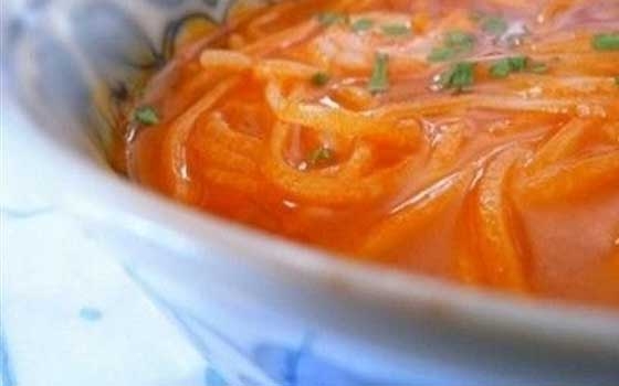   مصر اليوم - شوربة الشعيرية والطماطم