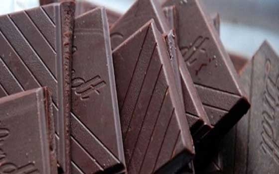   مصر اليوم - الشيكولاتة تساعد مرضى الشرايين على المشي لمسافات أطول وأسرع