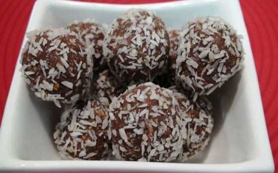   مصر اليوم - كرات الشوكولاتة بجوز الهند